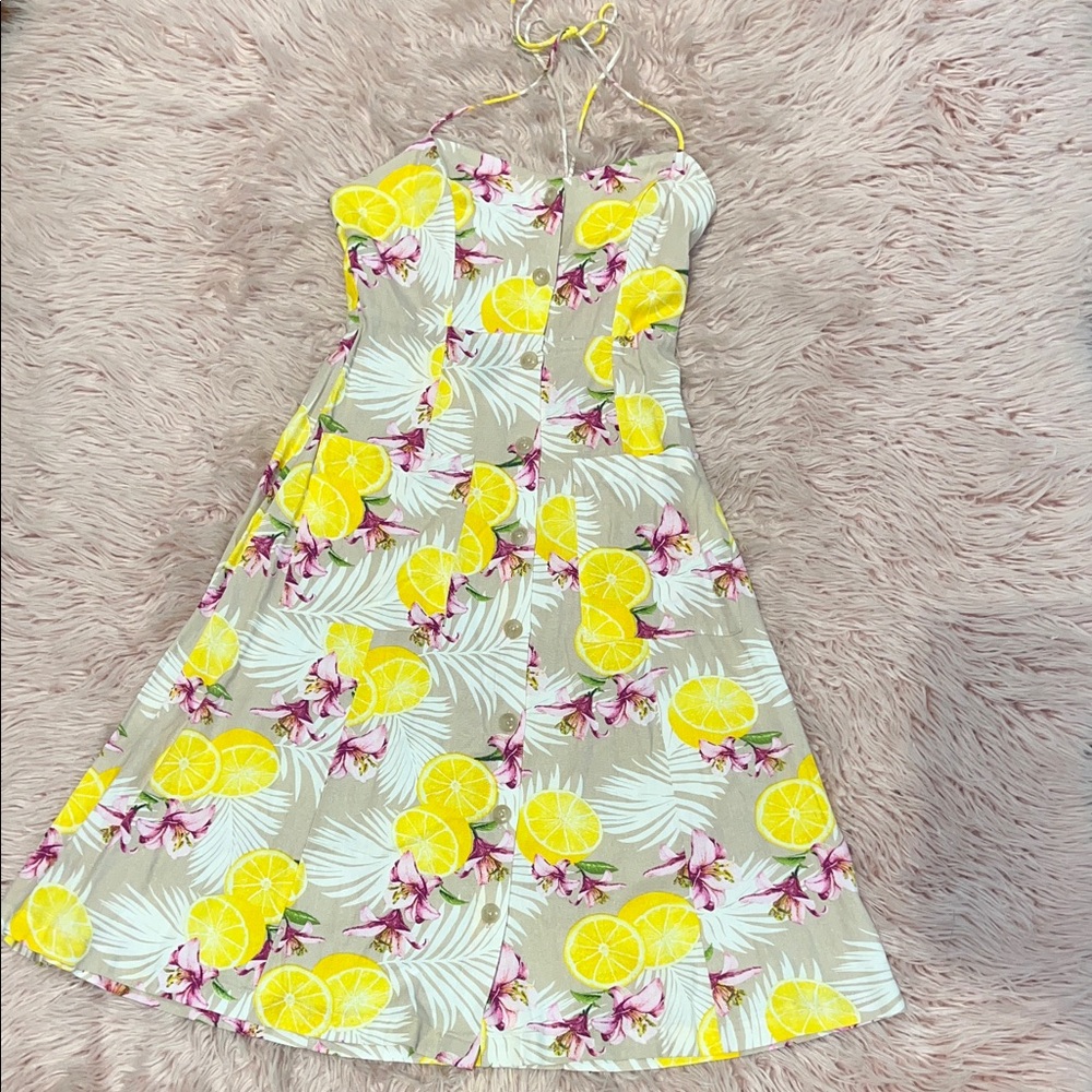 NWT Forever 21 Lemon Floral Halter Dress 🍋